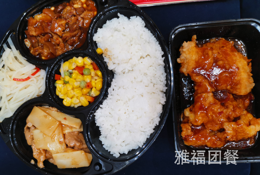 成都企業(yè)團(tuán)餐配送:味蕾與效率的雙重盛宴