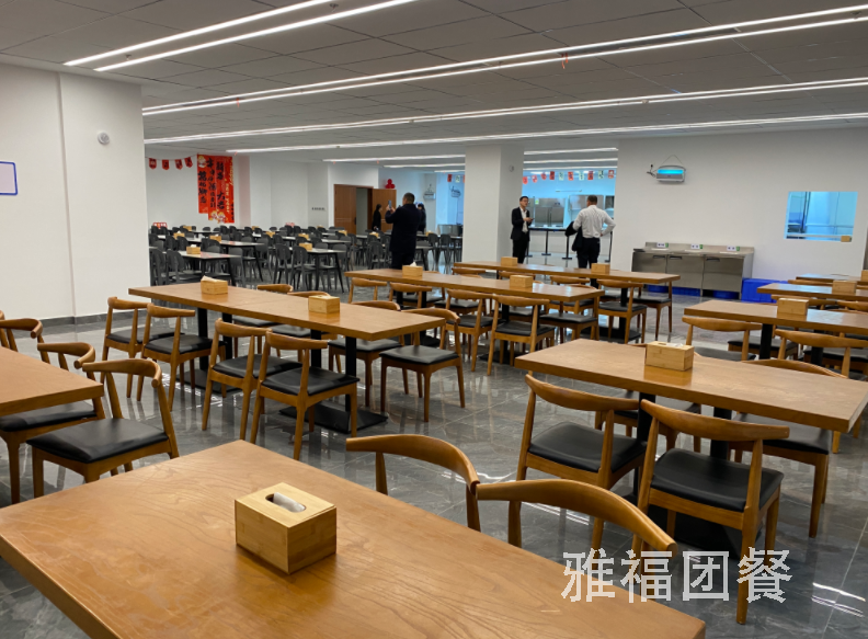 學(xué)校食堂承包